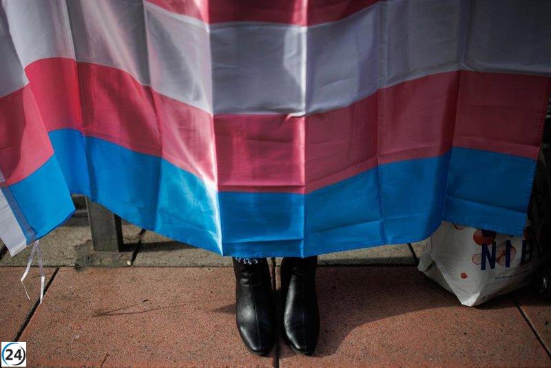 Organizaciones se enfrentan en debate por reducción de derechos frente a demandas de derrogación de leyes en favor de la comunidad trans y LGTBI