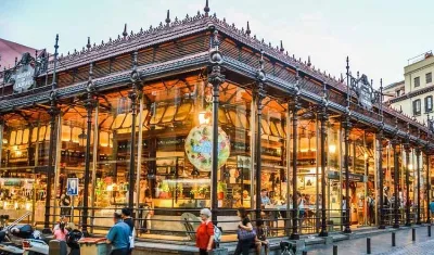 Encuentra los mejores productos frescos en el Mercado de San Miguel