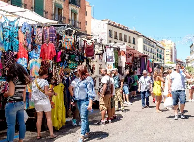 El barrio de La Latina, un barrio de contrastes en Madrid